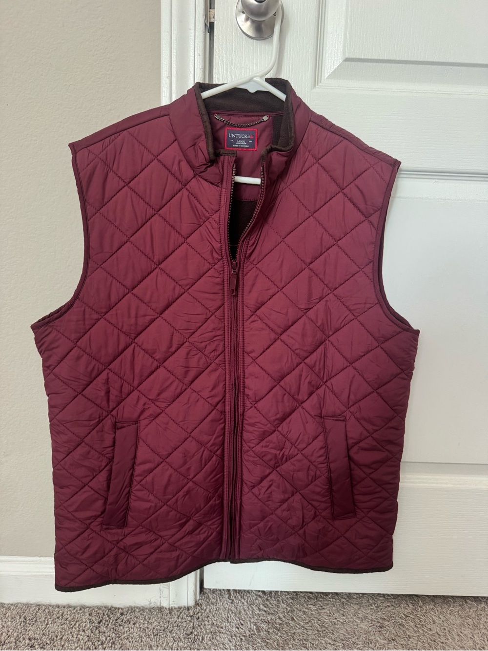 UNTUCKit Quilted Burgundy Men's Vest - Zip Front